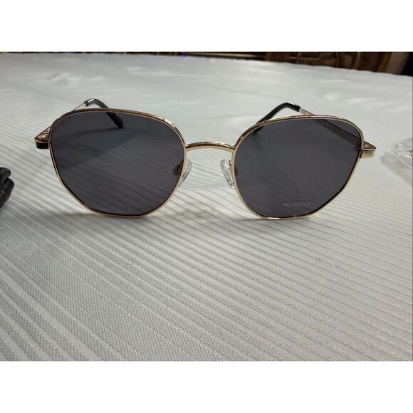 Quay Big Time Gold Frame Polarized Smoke Lens Sunglasses main image 6